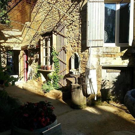 Le Clos Mandalou Panzió Saint-Pompont Kültér fotó