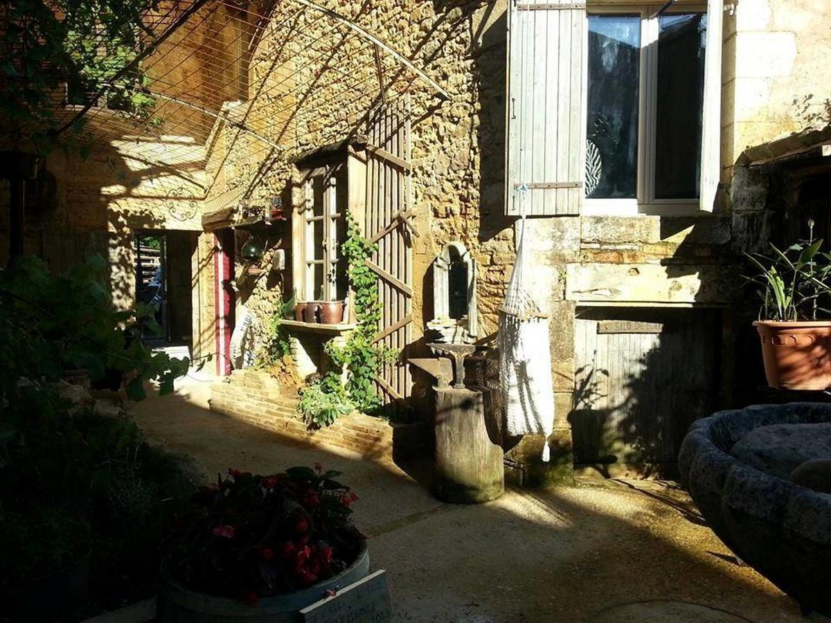 Le Clos Mandalou Panzió Saint-Pompont Kültér fotó